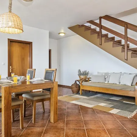 Valley By Homie Porto Moniz