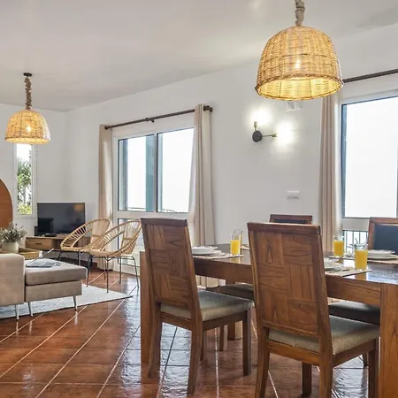 Vakantiehuis Valley By Homie