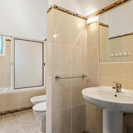 Valley By Homie Vakantiehuis Porto Moniz